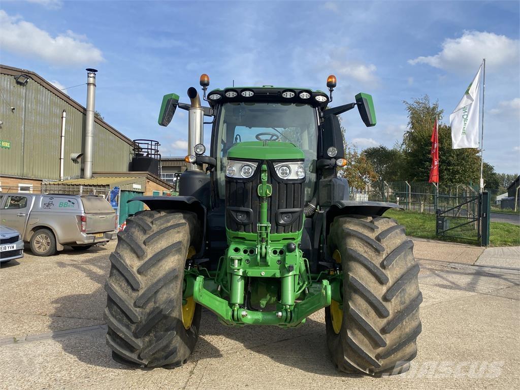 John Deere 6R250 Трактори