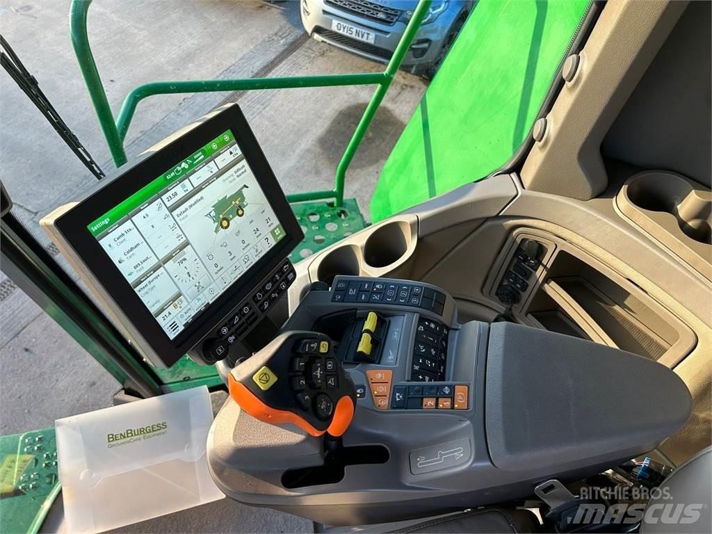 John Deere X91100 Зернозбиральні комбайни