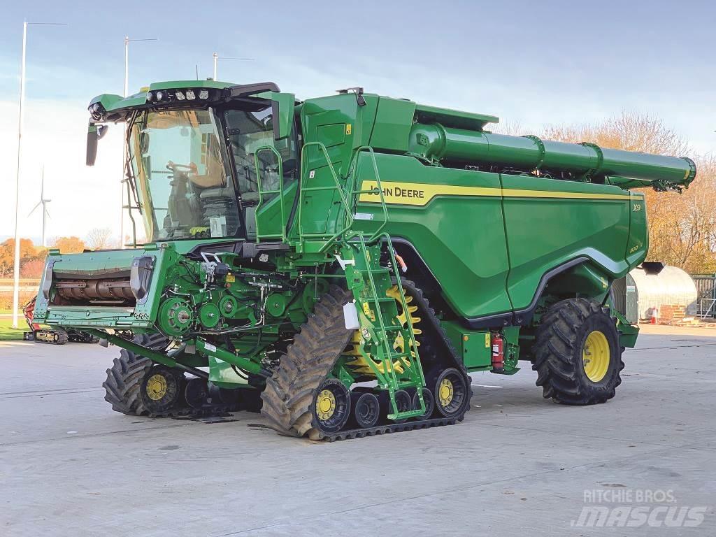 John Deere X91100 Зернозбиральні комбайни