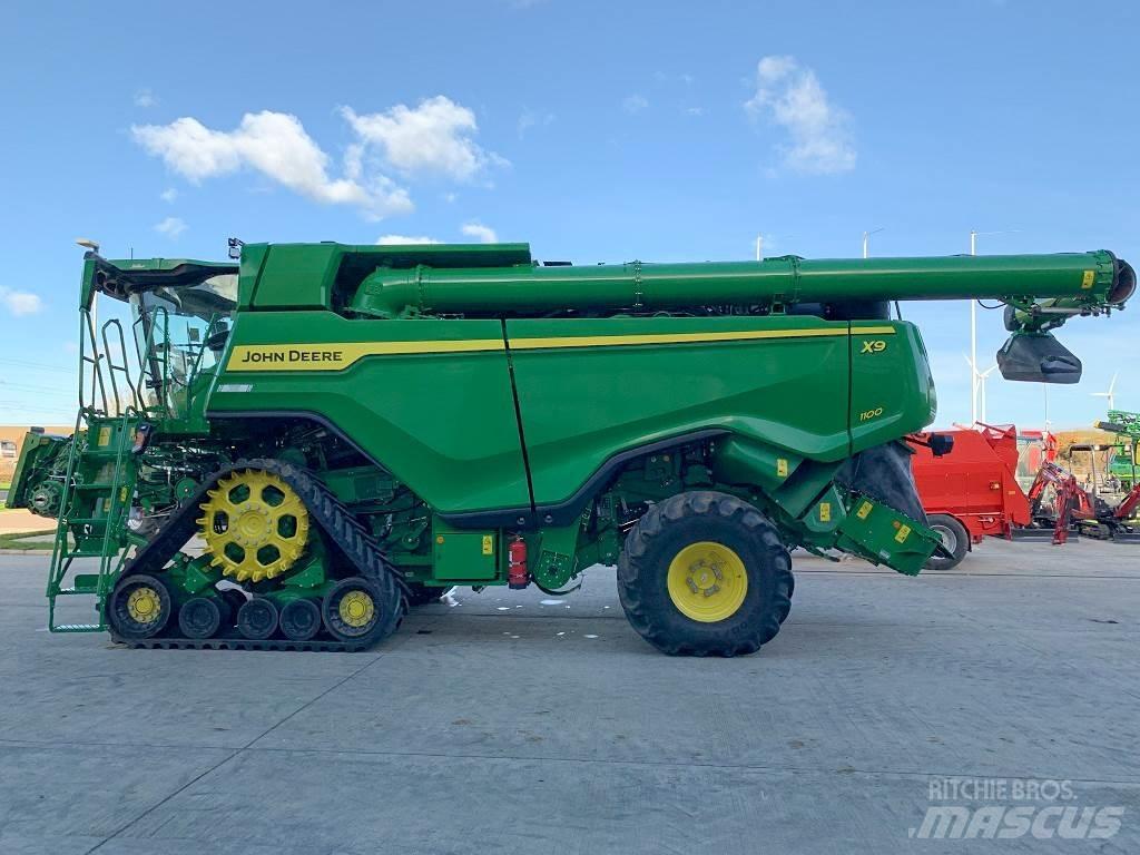 John Deere X91100 Зернозбиральні комбайни