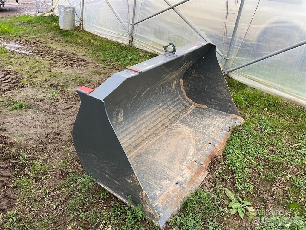 Kramer 1600MM Ковші