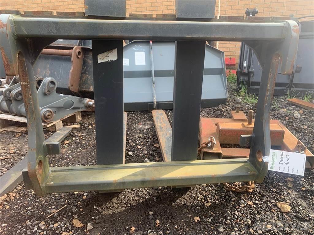Kramer HEADSTOCK Телескопічний навантажувач