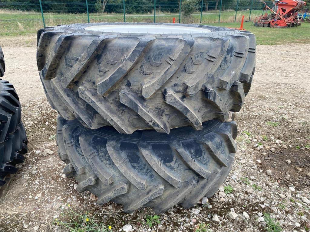 Kuhn 600/65R38 Колеса
