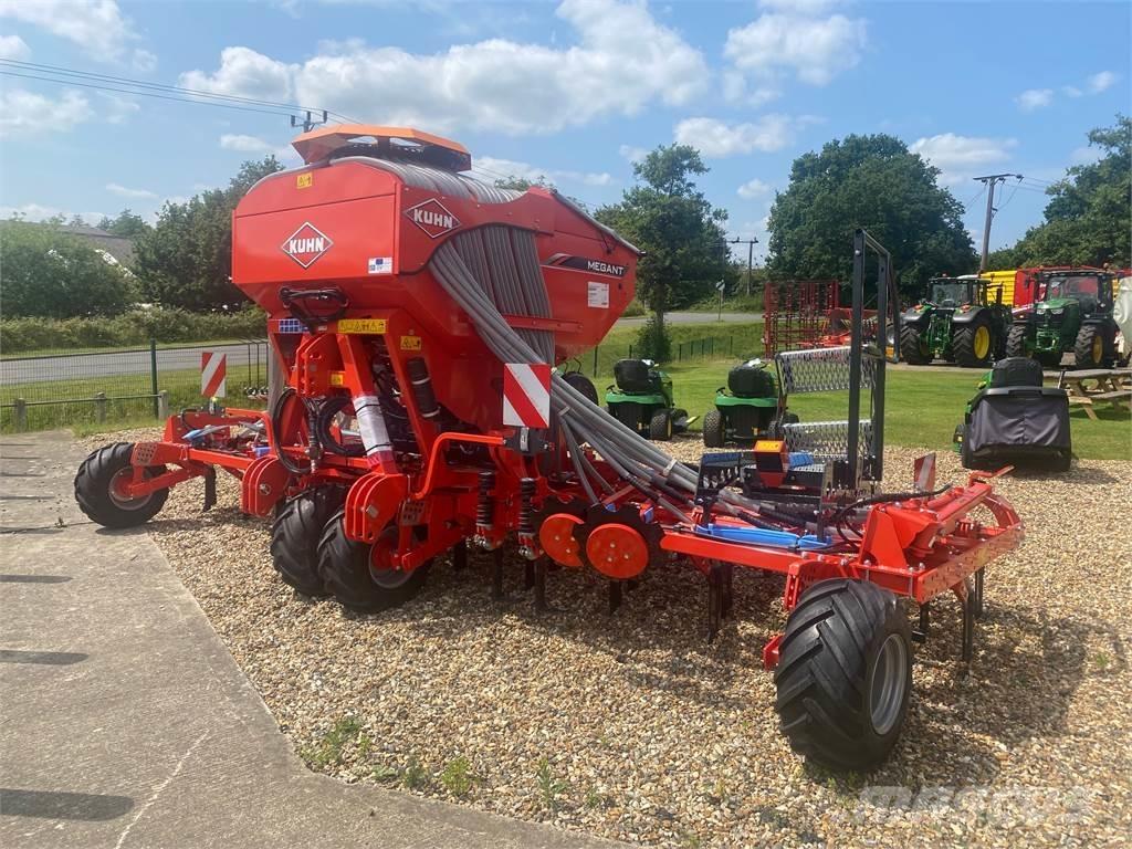 Kuhn MEGANT 602R Сівалки
