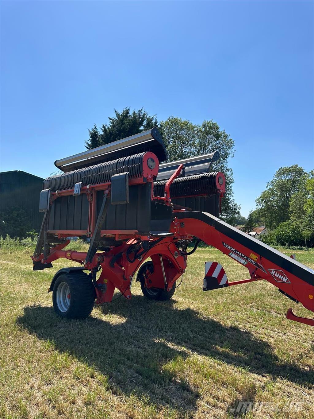 Kuhn MERGEMAXX950 Газонні і лукові косилки