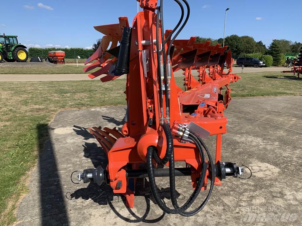Kuhn MM153 Реверсивні плуги