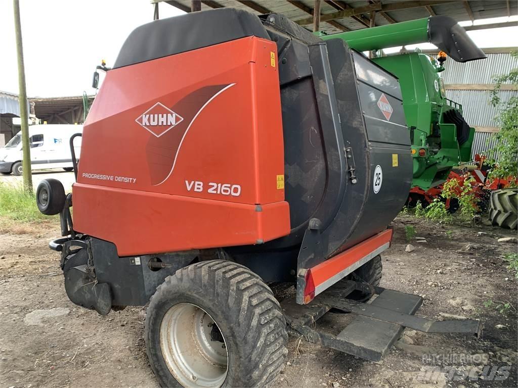Kuhn VB 2160 Тюкові прес-підбирачі