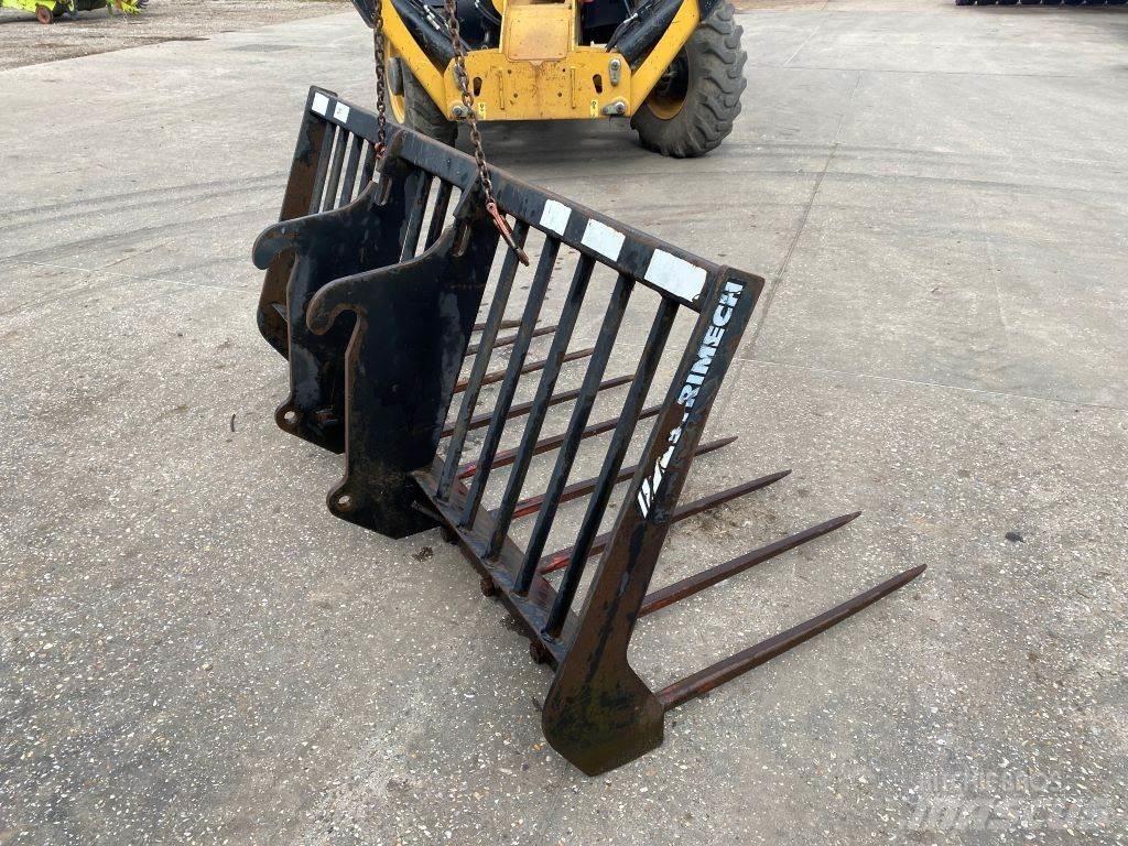 Strimech MUCK Телескопічний навантажувач