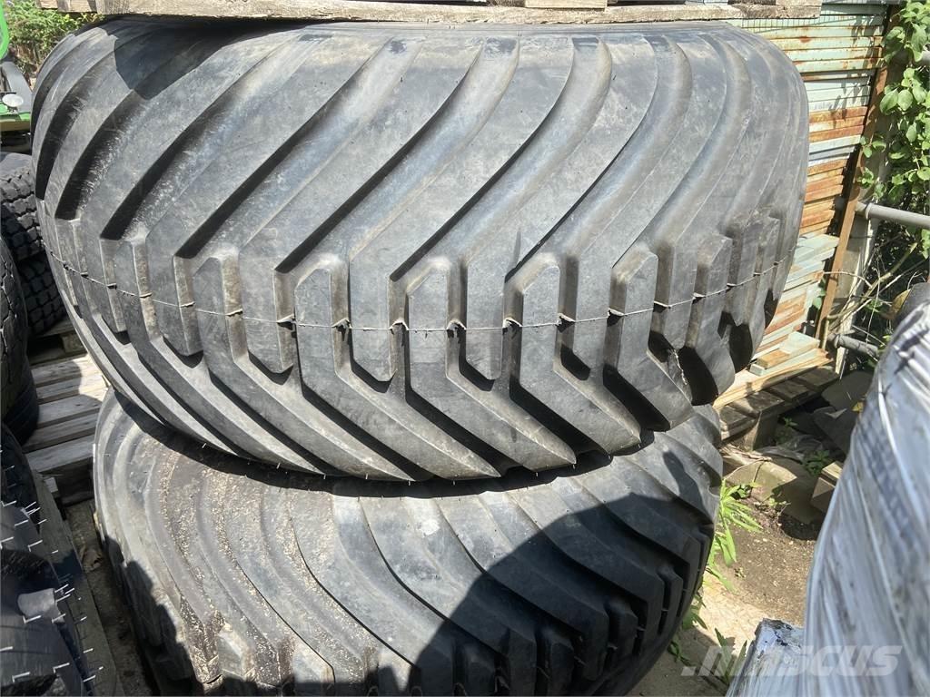  TURF TYRES Трактори