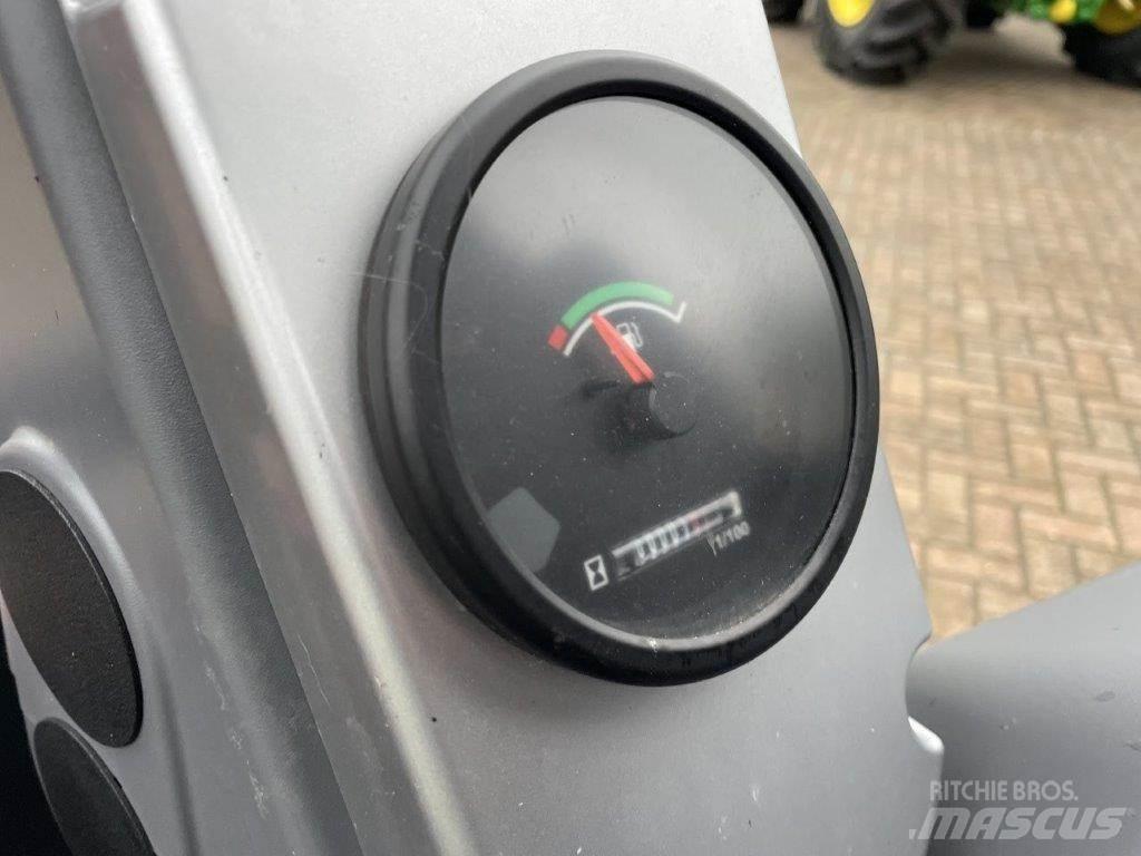 Yanmar SV15VT Середні екскаватори 7т. - 12т.