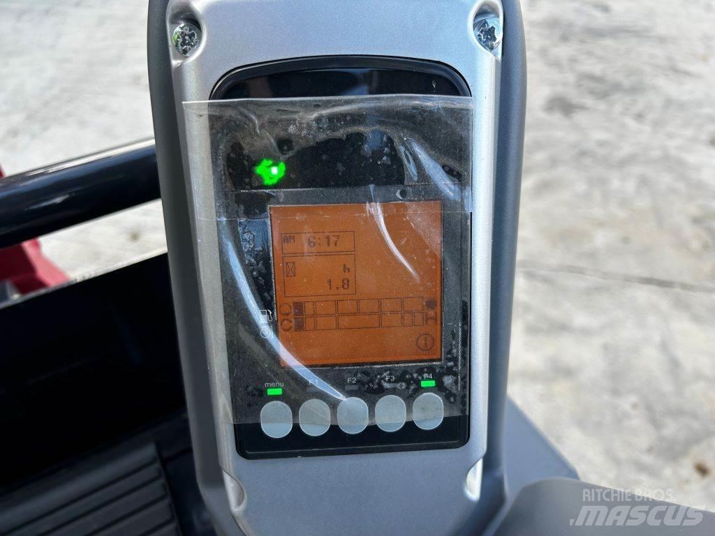 Yanmar SV19VT Середні екскаватори 7т. - 12т.