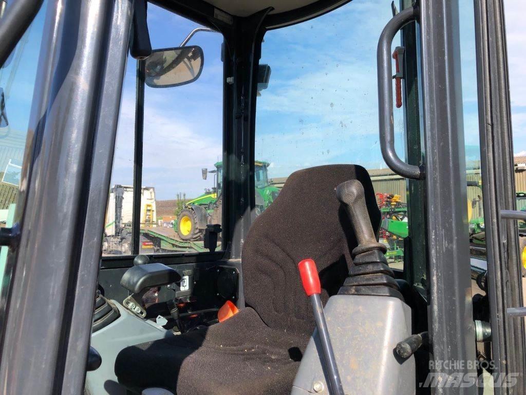 Yanmar VIO26-6 Середні екскаватори 7т. - 12т.