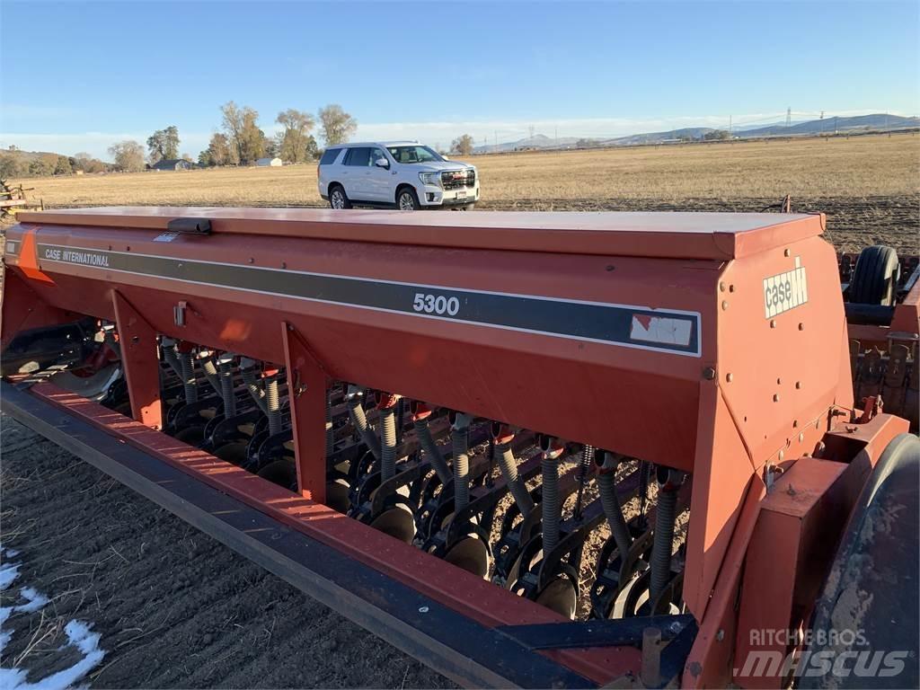 Case IH 5300 Інші сівалки