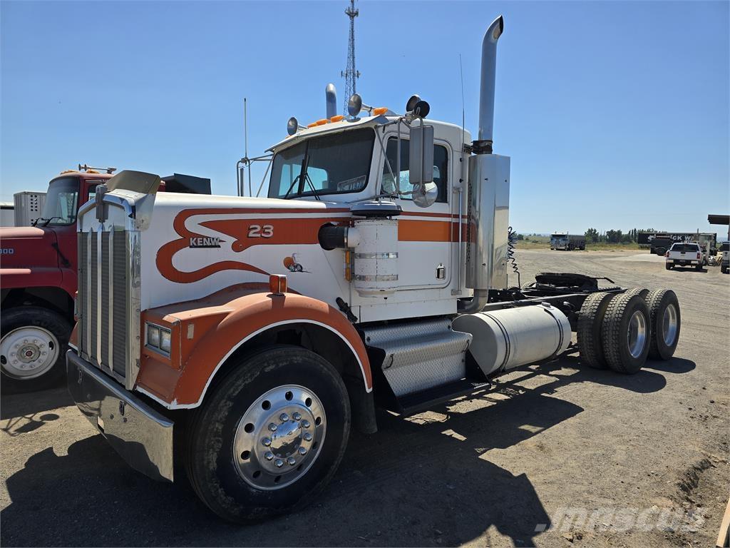 Kenworth W900 Вантажівки / спеціальні