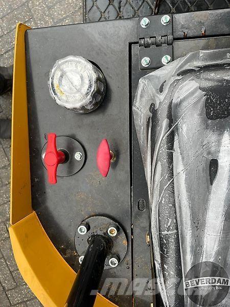 JPC KV12 Гусеничні екскаватори