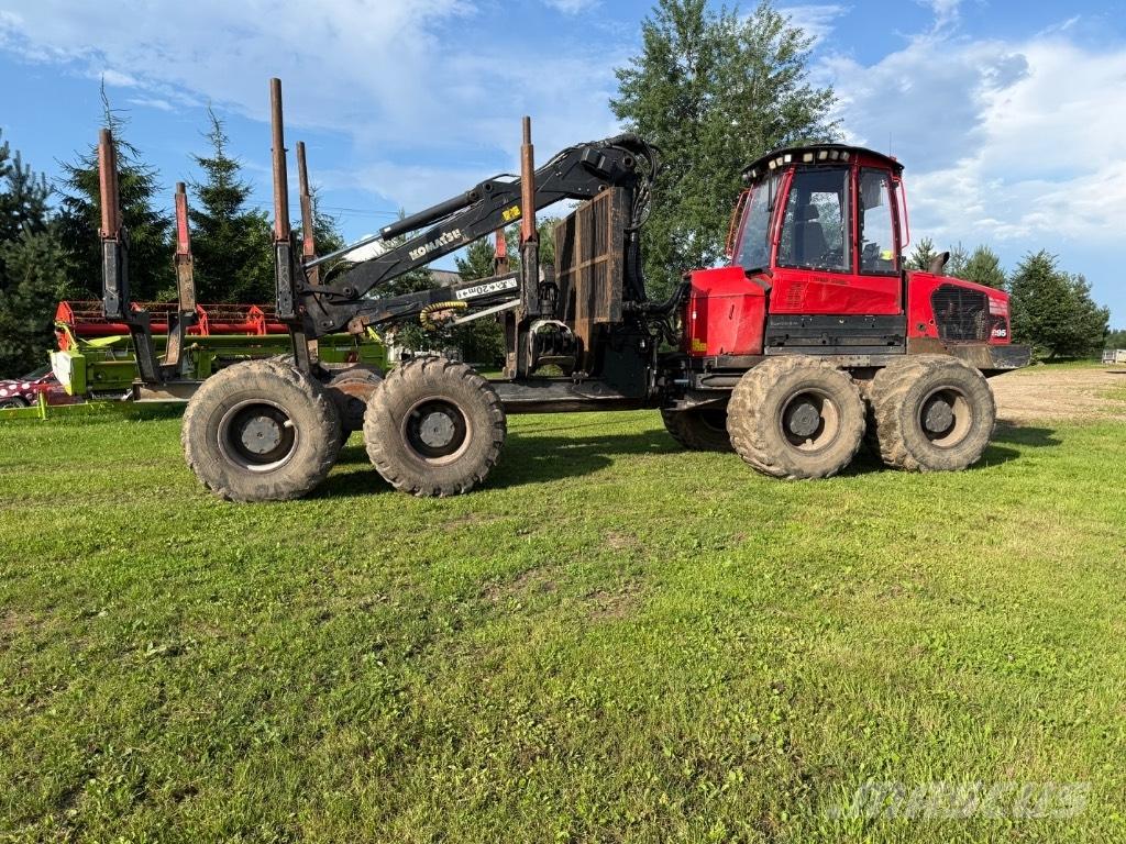 Komatsu 895 Форвардери