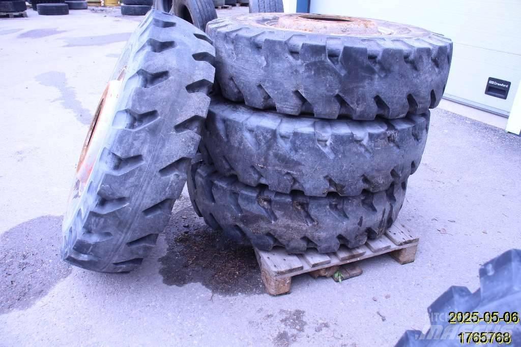 Michelin XMINED2 Шини