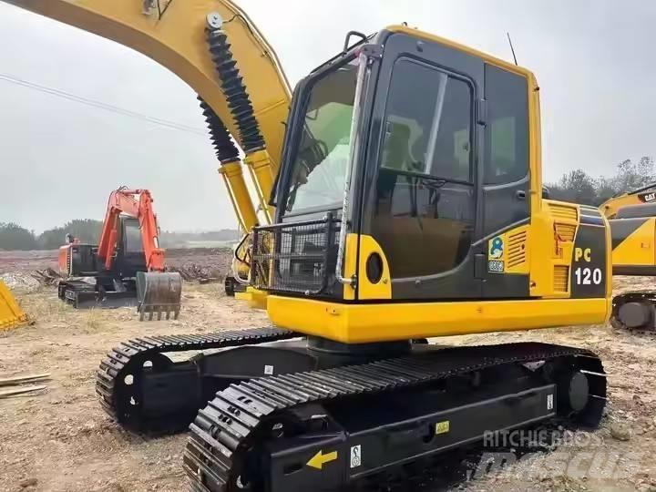 Komatsu PC120 Гусеничні екскаватори