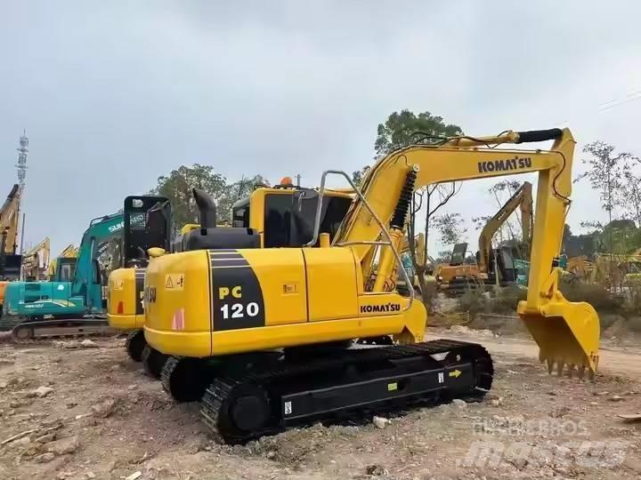 Komatsu PC120 Гусеничні екскаватори