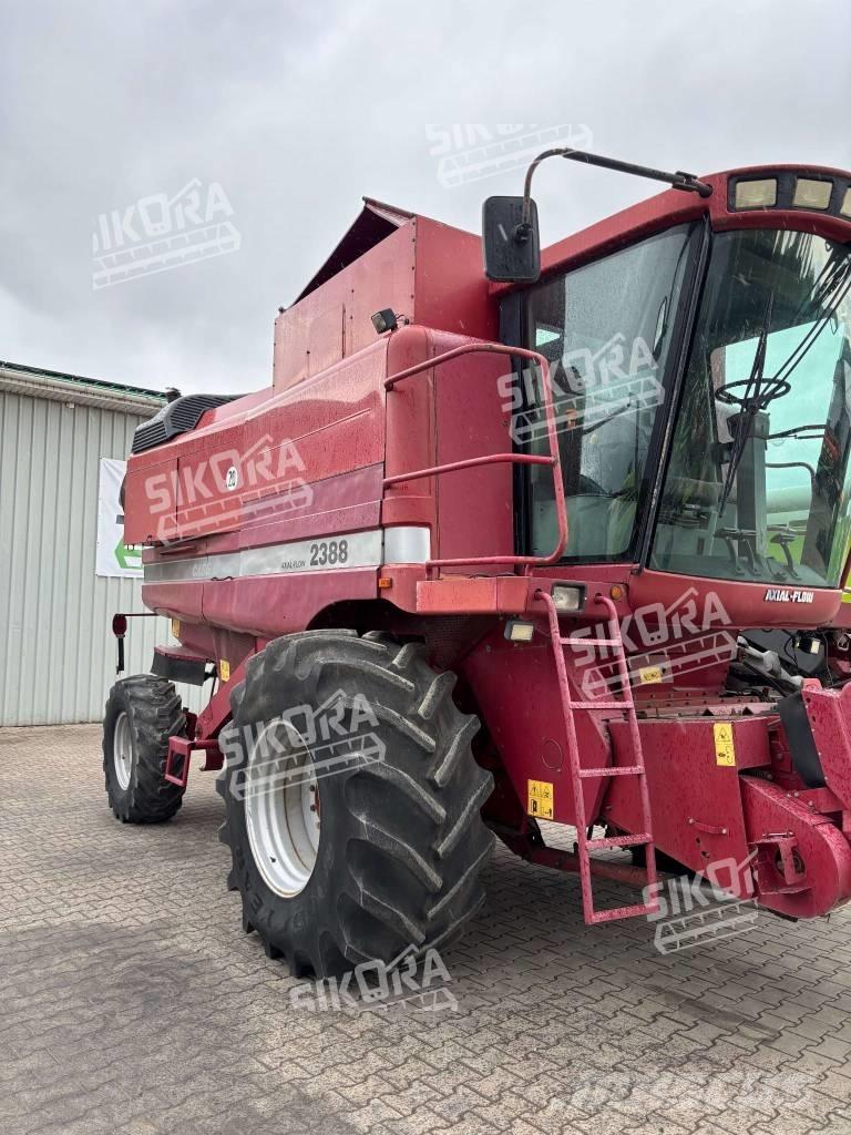 Case IH 2388 Зернозбиральні комбайни