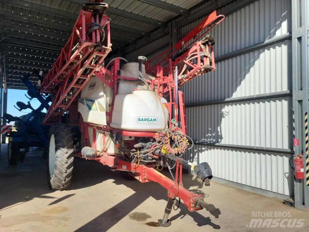 Bargam 6200 Compact Причіпні обприскувачі