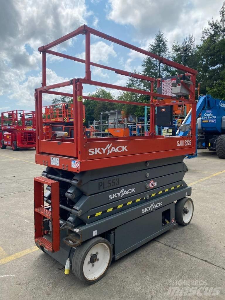 SkyJack SJ 3226 Підйомники-ножиці