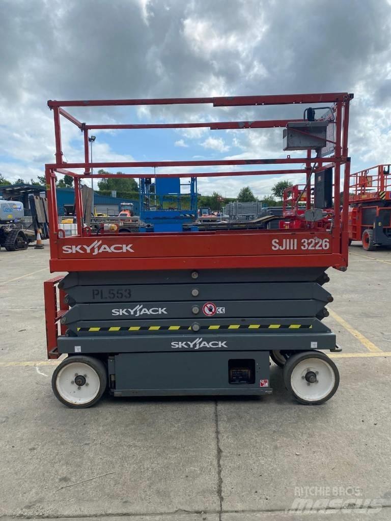 SkyJack SJ 3226 Підйомники-ножиці