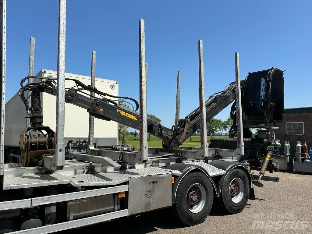 Loglift 140ST 96 + Cab Лісозаготівельні крани