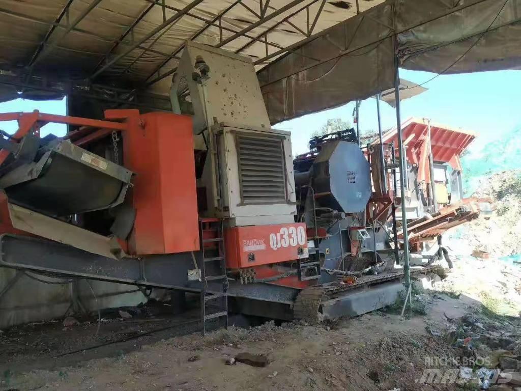 Sandvik QJ330 Мобільні дробарки