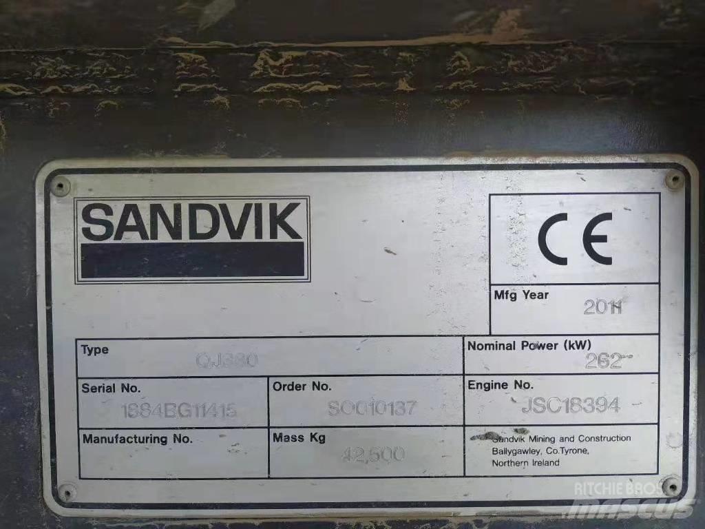 Sandvik QJ330 Мобільні дробарки
