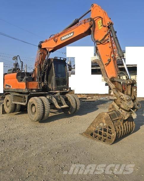 Doosan DX 140 W-5 Колісні екскаватори
