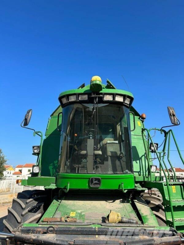 John Deere CTS Rice Зернозбиральні комбайни