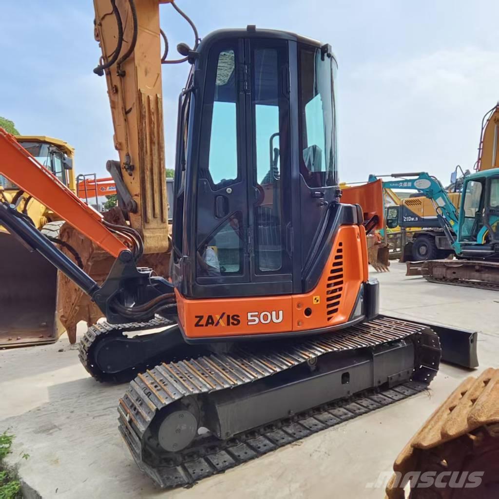 Hitachi ZX 50 U Міні-екскаватори < 7т