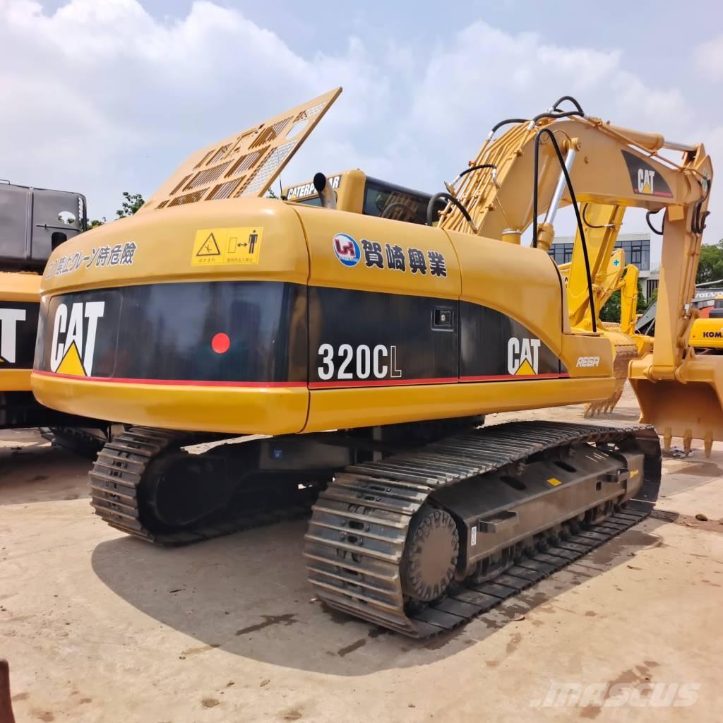 CAT 320 CL Гусеничні екскаватори
