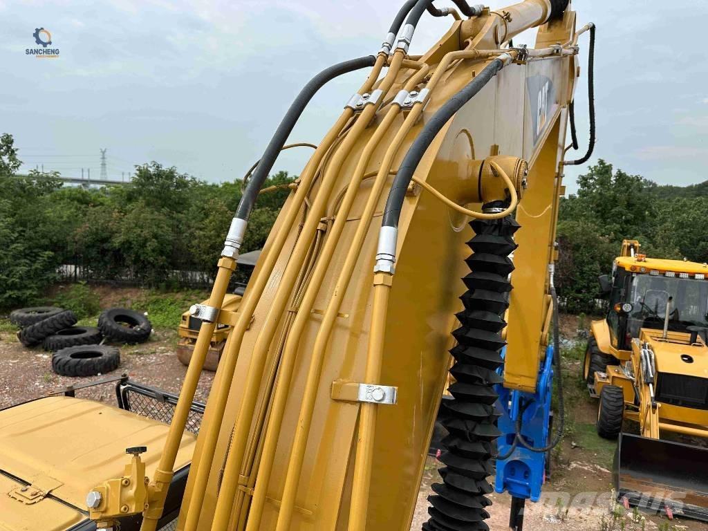 CAT 320 C L Гусеничні екскаватори