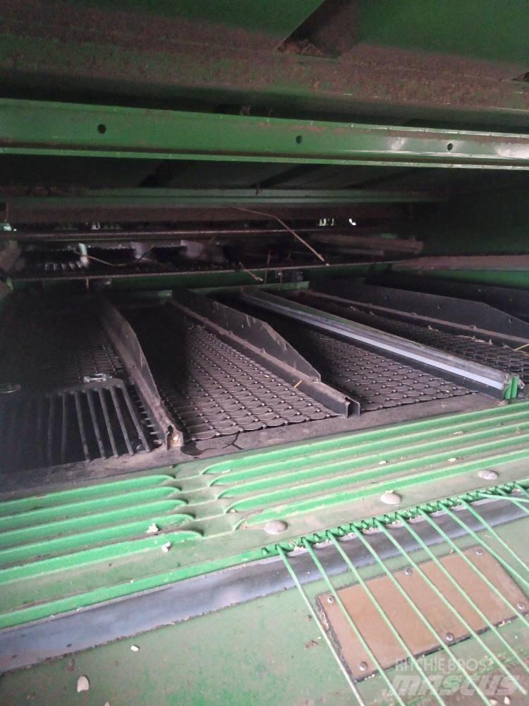 John Deere T 660 Зернозбиральні комбайни