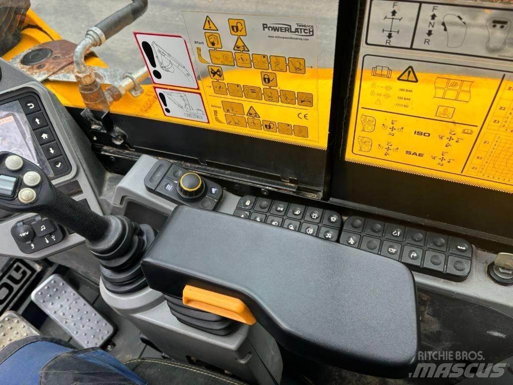 JCB HD 110 WT 4F Колісні екскаватори