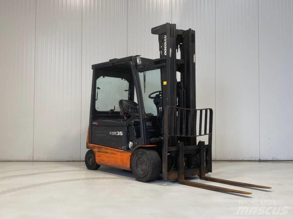 Doosan B35X-5 Електронавантажувачі