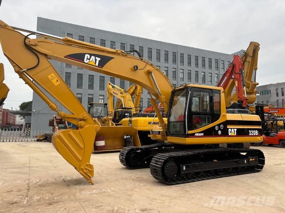 CAT 320 B L Гусеничні екскаватори