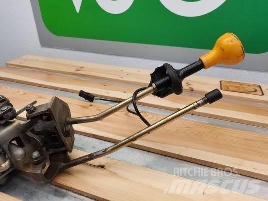 JCB 537-125 joystick Кабіна