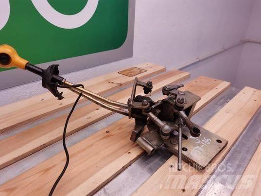 JCB 537-125 joystick Кабіна