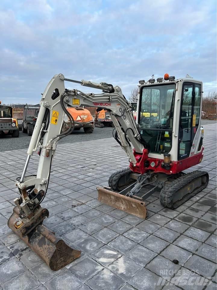 Takeuchi TB 225 Міні-екскаватори < 7т