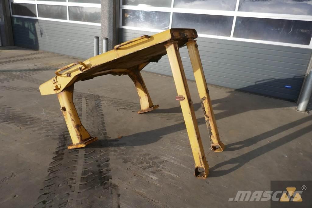 CAT D8N O-rops cab Кабіни