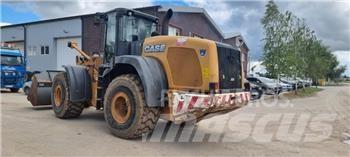 CASE 1021 F Фронтальні навантажувачі
