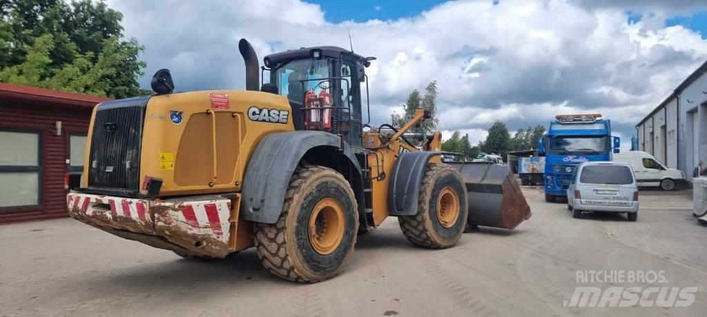 CASE 1021 F Фронтальні навантажувачі