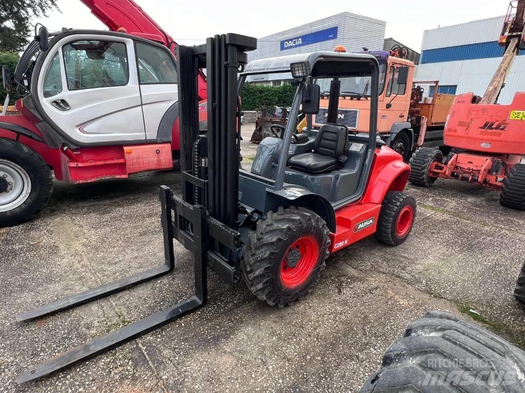Ausa C 200 H X4 Навантажувачі підвищеної прохідності