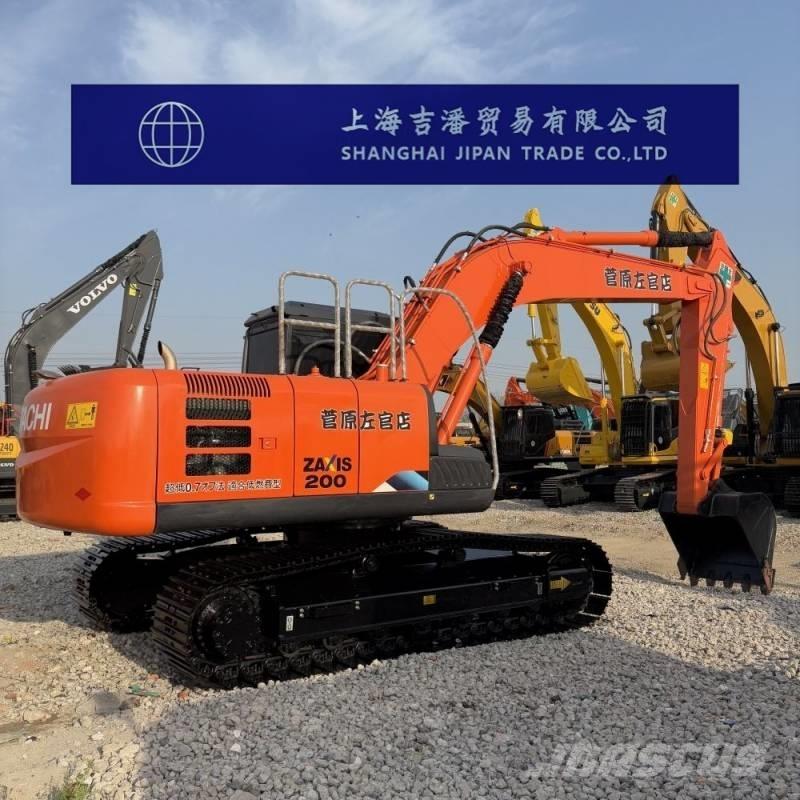Hitachi ZX 200 Гусеничні екскаватори