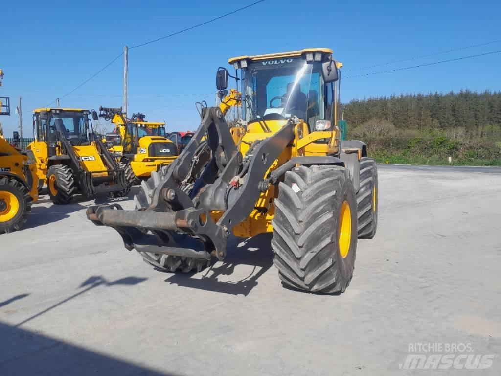 Volvo L 60 Фронтальні навантажувачі