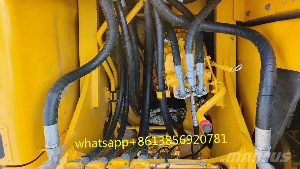 Komatsu PC 240-8 Середні екскаватори 7т. - 12т.