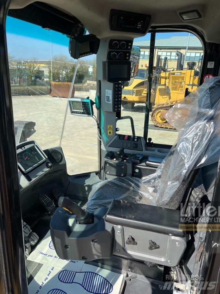 CAT 966 M Фронтальні навантажувачі